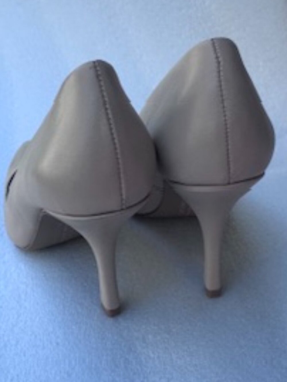 Charles David Tan Leather Pointed Toe Pumps Heels Women Size - Picture 3 of 9